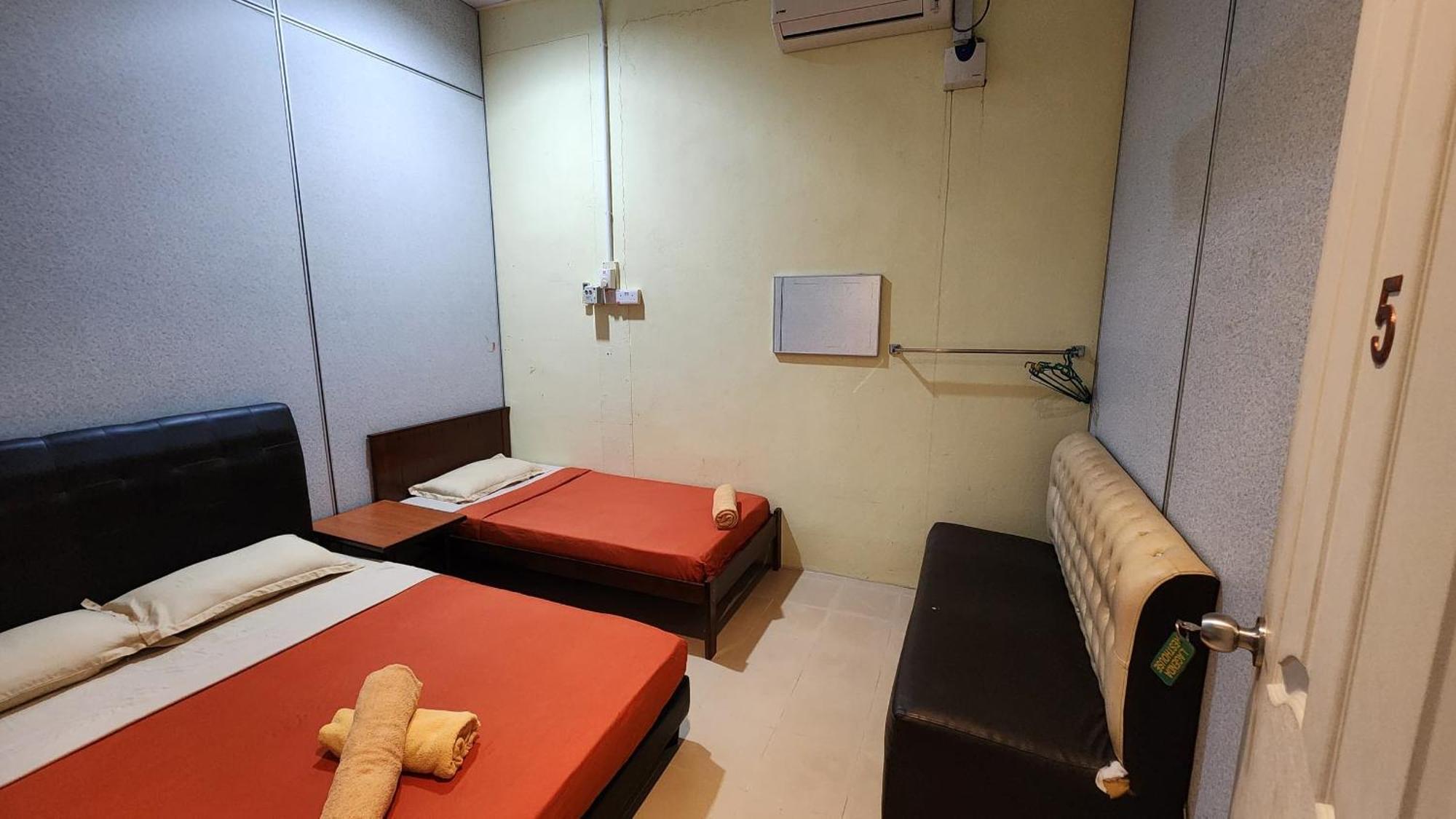 Lagenda Resthouse Cenang Beach Pantai Cenang  Exterior foto